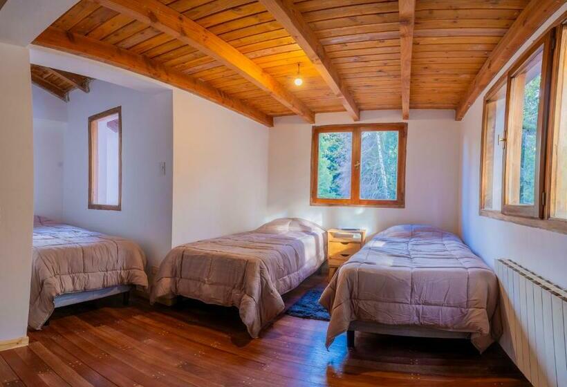 Quarto Triplo Estandar, Hosteria Boutique Bariloche