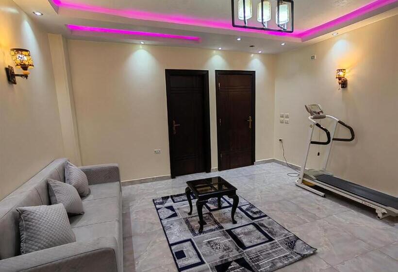 سوییت جونیور با بالکن, Gem Overlooking Inn