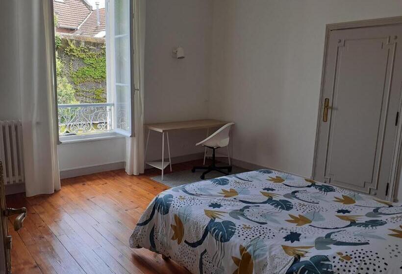 スタンダードルーム, La Maison Np