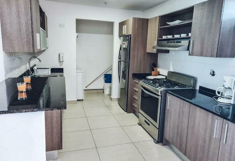 إستوديو ديلوكس, Tourism Playa Blanca