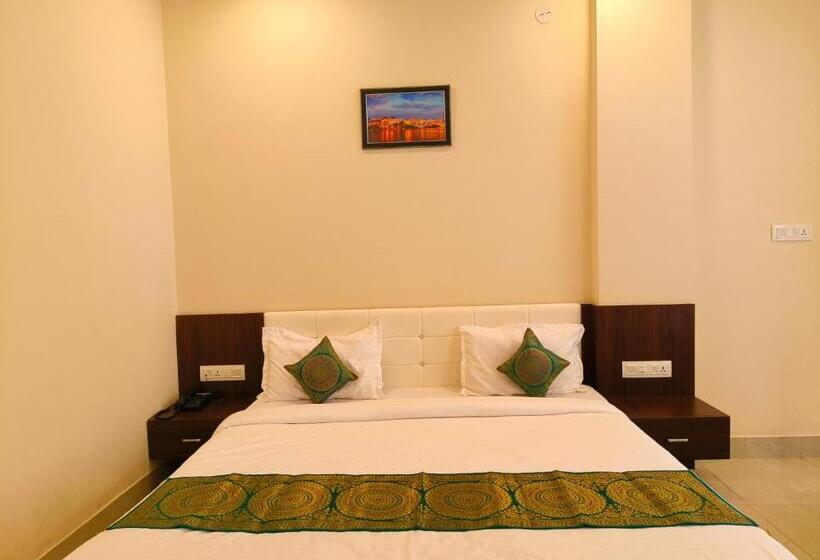 اتاق سوپریور, Veer Palace Near Udaipole Udaipur