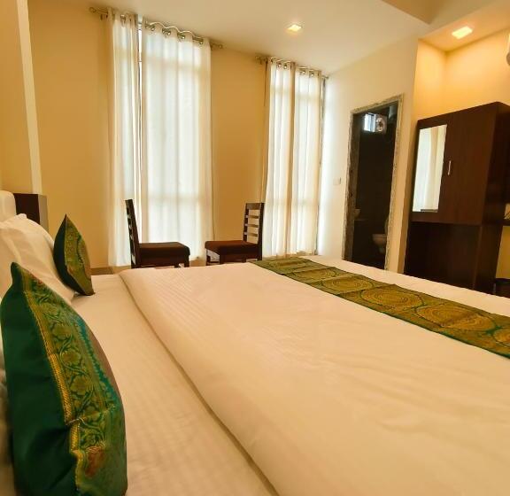 اتاق سوپریور, Veer Palace Near Udaipole Udaipur