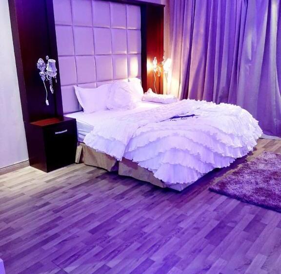 스위트, Ahlin Suites 3