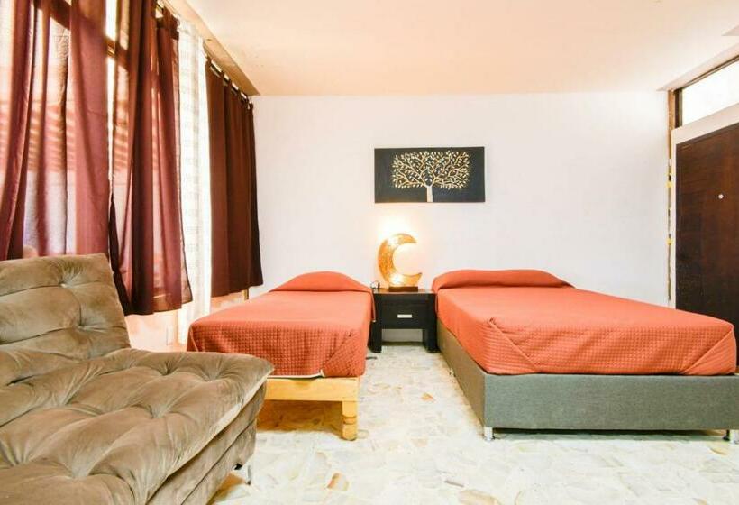 Трехместный Номер Deluxe, Hostal Vitta