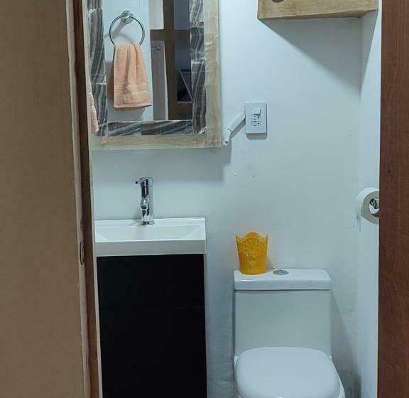 Полулюкс Повышенной Комфортности, Hostal Vitta