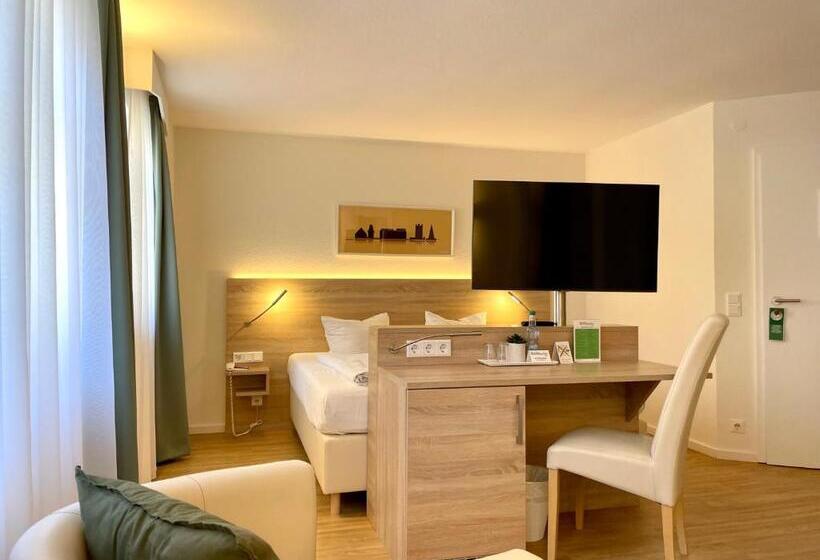 豪华房间, Bronnbacher Hof