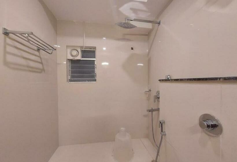 Quarto Deluxe, Royal Gitanjali Resort