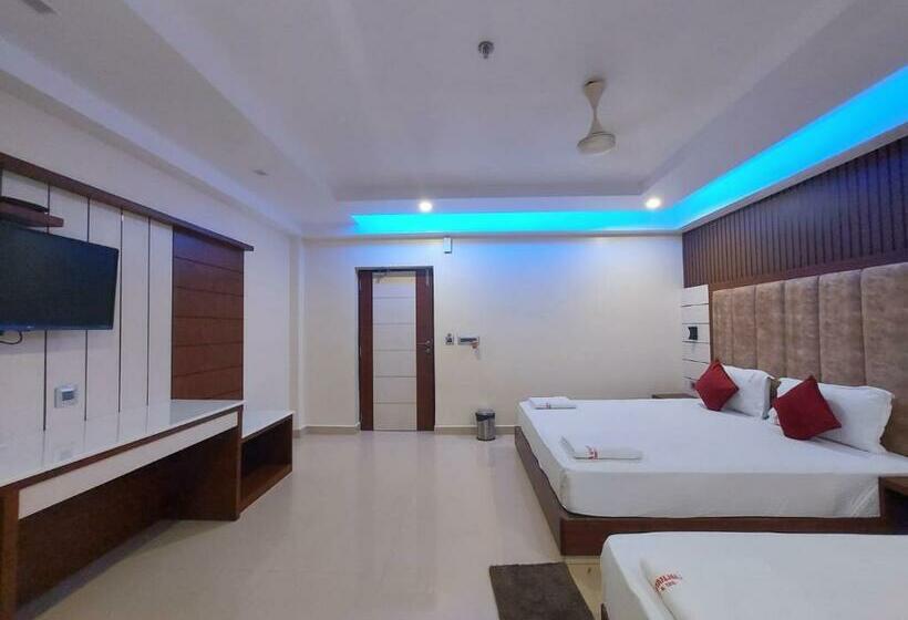 Quarto Deluxe, Royal Gitanjali Resort