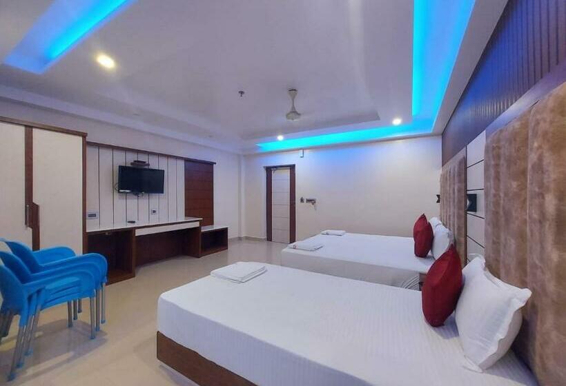 Quarto Deluxe, Royal Gitanjali Resort
