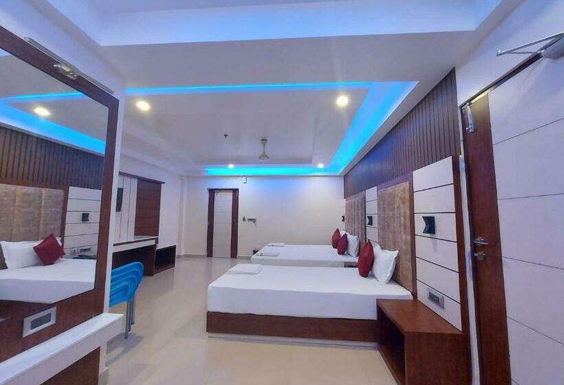 Quarto Deluxe, Royal Gitanjali Resort