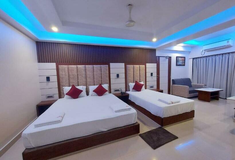 Quarto Deluxe, Royal Gitanjali Resort