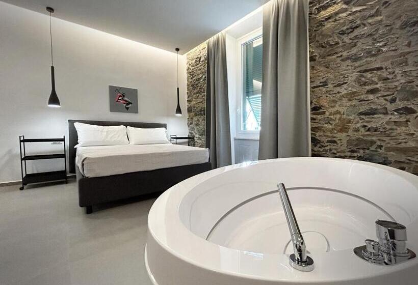 شقة سوبريور غرفة واحدة, New Moon Rooms