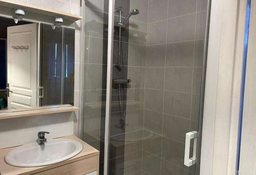 Номер Стандарт, Chambres D Hôtes La Cheminée
