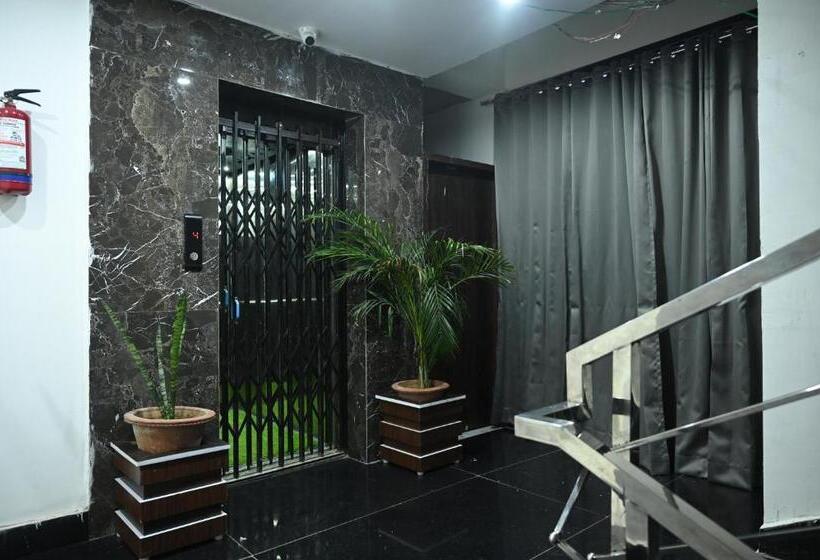 חדר דלוקס, Diamant Inn