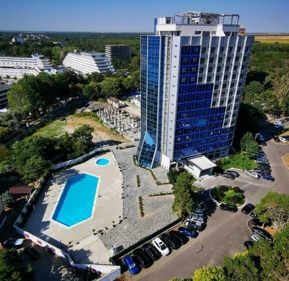 带1个卧室的带阳台的公寓, Olimp Sea View Apartments Etajul 11