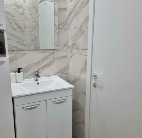 آپارتمان 1 خوابه با چشم‌انداز دریا, Olimp Sea View Apartments Etajul 11