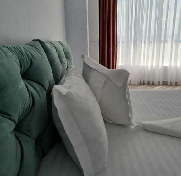 آپارتمان 1 خوابه با چشم‌انداز دریا, Olimp Sea View Apartments Etajul 11