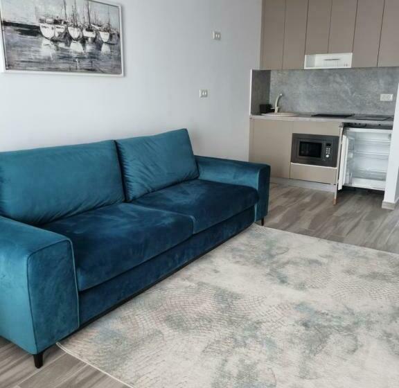 آپارتمان 1 خوابه با چشم‌انداز دریا, Olimp Sea View Apartments Etajul 11