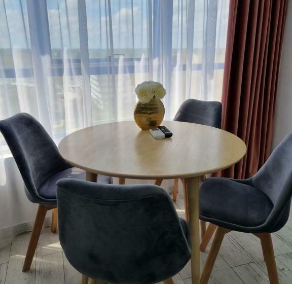 带1个卧室的带海景的公寓, Olimp Sea View Apartments Etajul 11