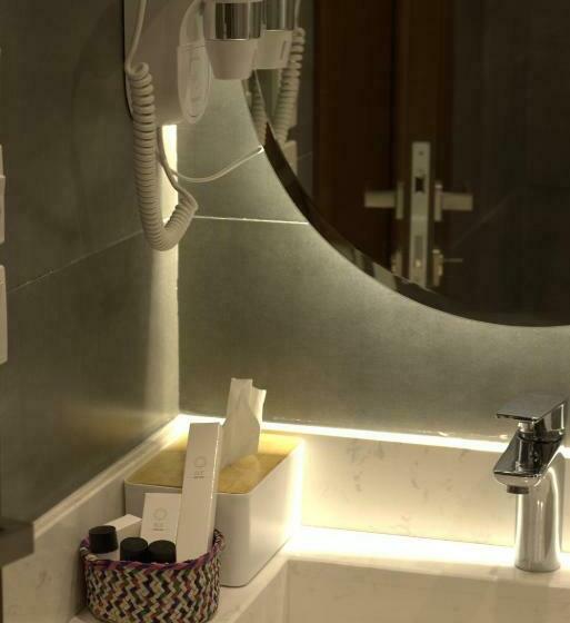 غرفة قياسية سرير كينج, ريف سويت للأجنحة الفندقية