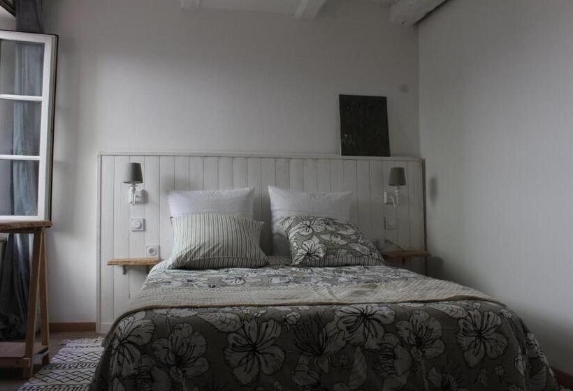 スタンダードルーム, Au Bol D Air