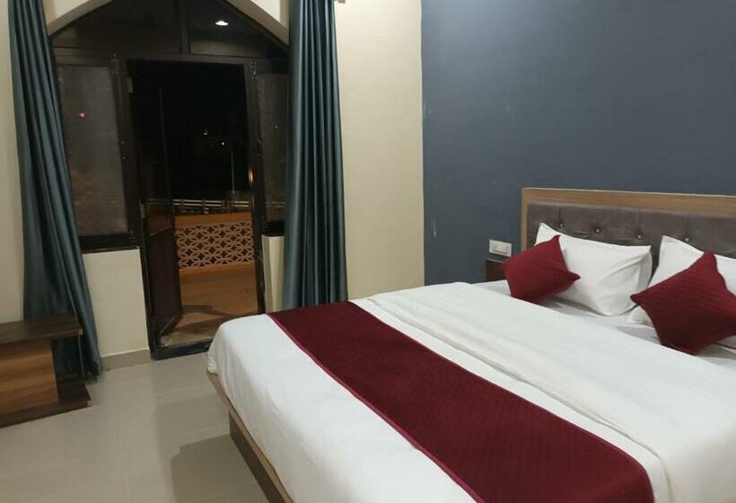 Номер Deluxe Кровать Кинг, L S Haveli