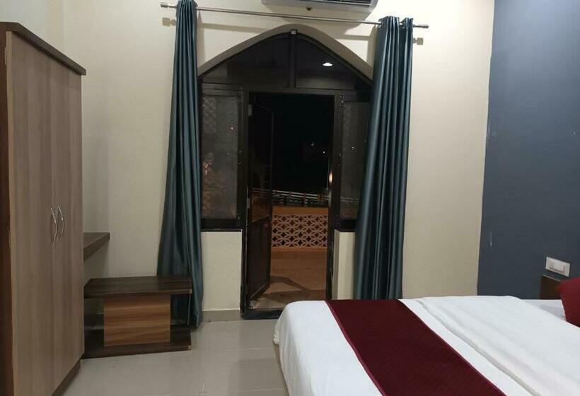 Номер Deluxe Кровать Кинг, L S Haveli