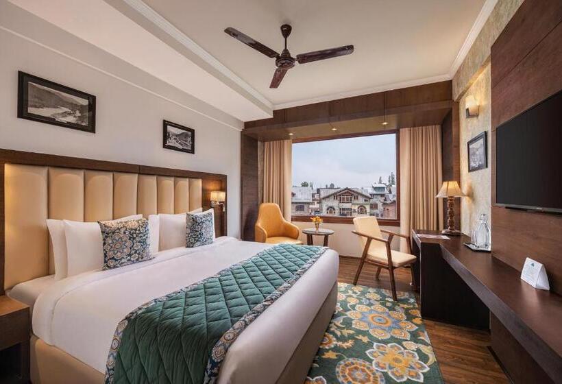 Номер Deluxe, Welcomheritage Grand, Srinagar