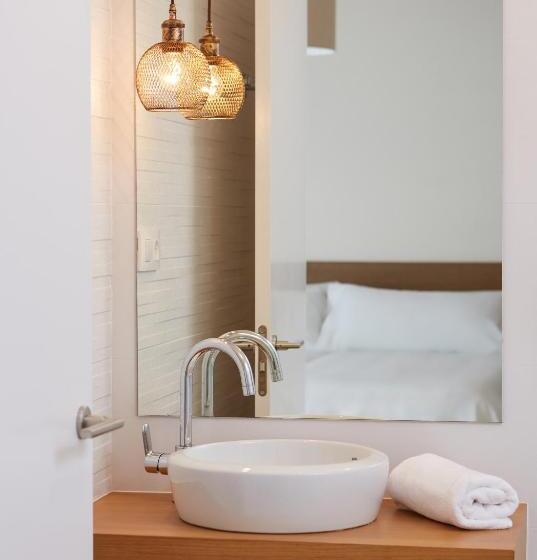 חדר סטנדרט עם מרפסת, Trina 20