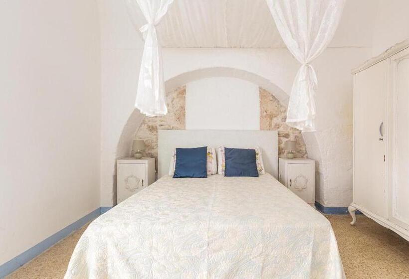 דירת חדר בקומת קרקע, Masseria Pepe