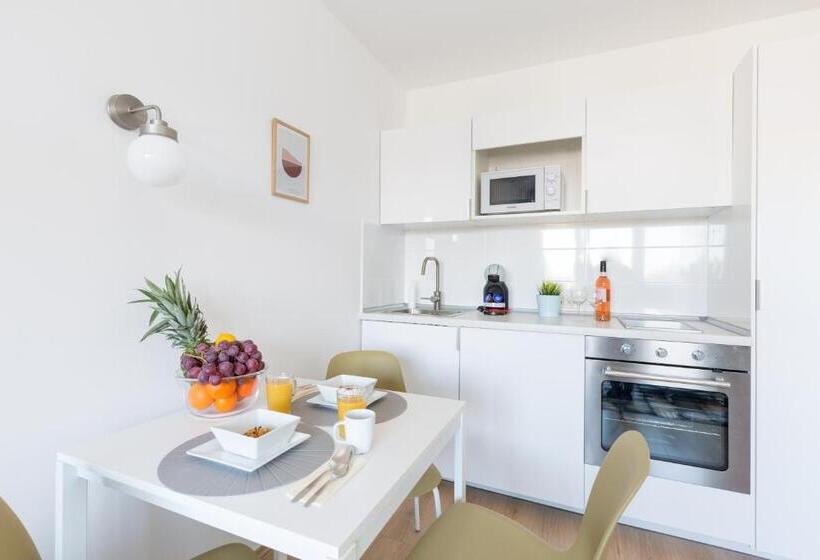 침실 1개 아파트, Pauzo Balaton