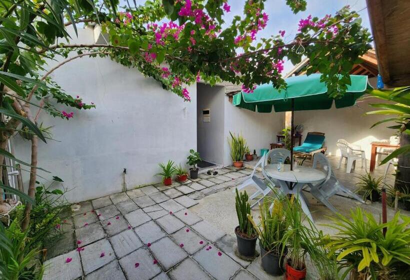 اتاق استاندارد سه نفره, Jerrys Dive Lodge Rasdhoo