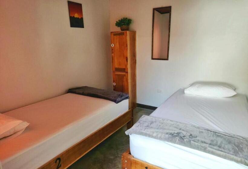 اتاق استاندارد, Hostel El Pretal