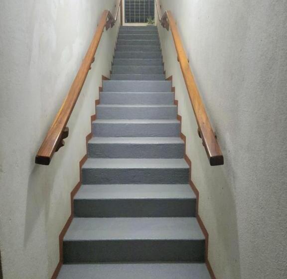 آپارتمان 1 خوابه, Hostel El Pretal