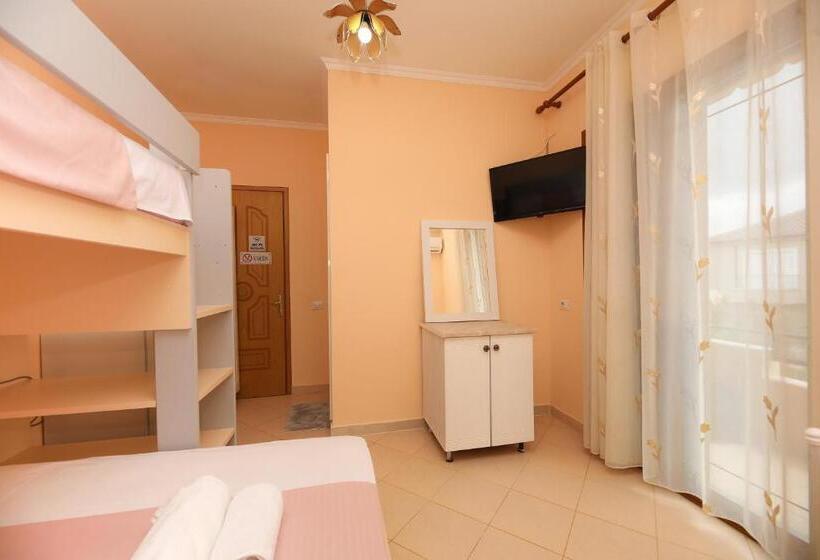 スタンダードトリプルルーム, Vila Feliz   Premium Rooms With Free Private Parking