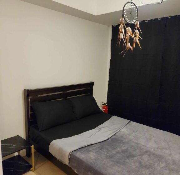 Deluxe Studio, Azure Urban Resort Residences