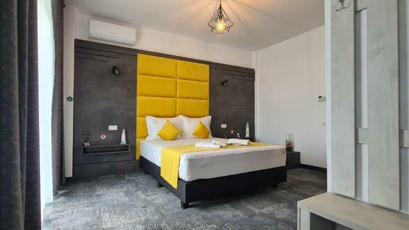 标准间带阳台, Yamada