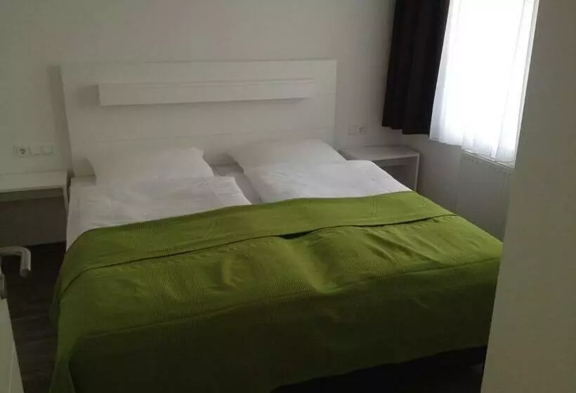 テラス付き１ベッドルームアパートメント, Aparthotel Am Heidensee