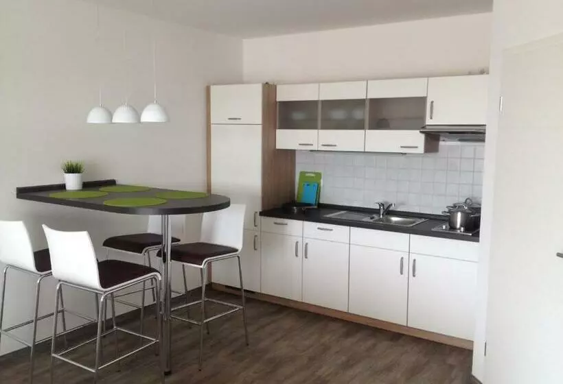 バルコニー付き１ベッドルームアパートメント, Aparthotel Am Heidensee