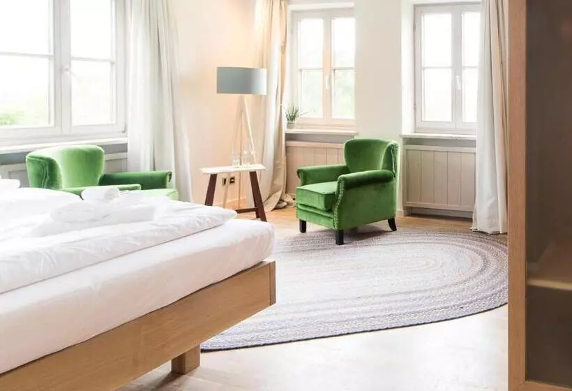 سوییت لوکس, Aussicht Bio Hotel Restaurant Cafe