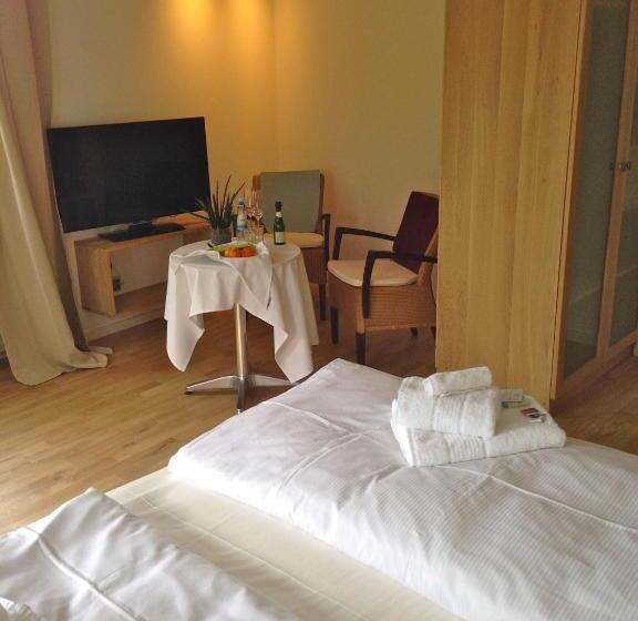 デラックススイート, Aussicht Bio Hotel Restaurant Cafe