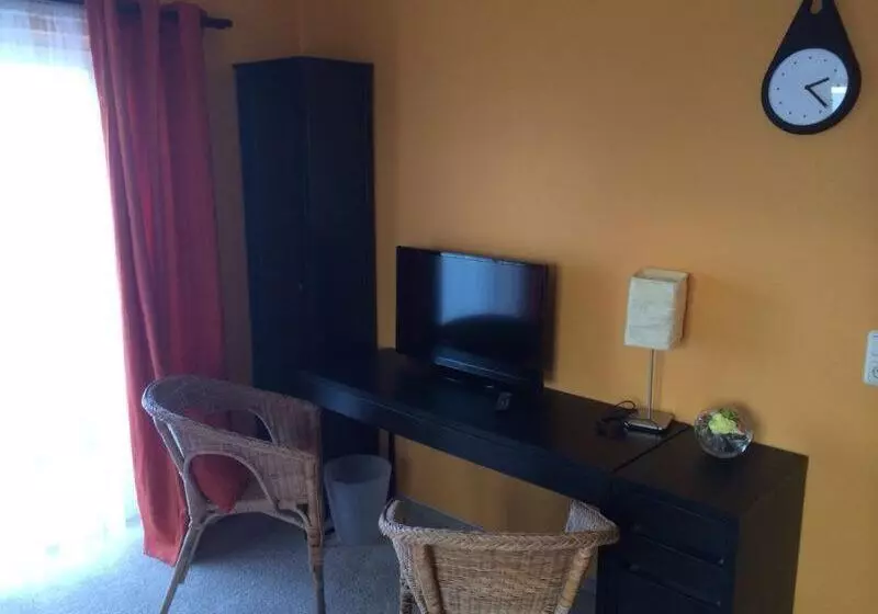 Comfort room with balcony, Casilino Hotel A 24 Wittenburg
