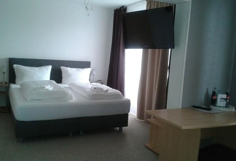 اتاق استاندارد, Ackermann