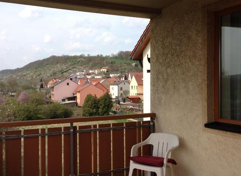 Номер Стандарт с Балконом, Alte Rose Gasthaus