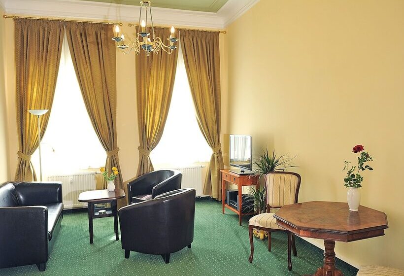 סוויטה, Apartmenthaus Stadt Metz