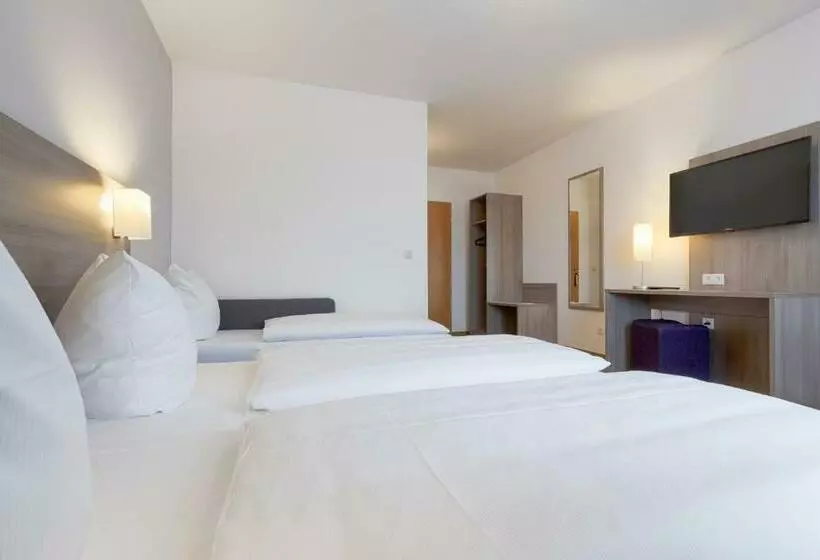 اتاق استاندارد سه نفره, Bamberg Inn