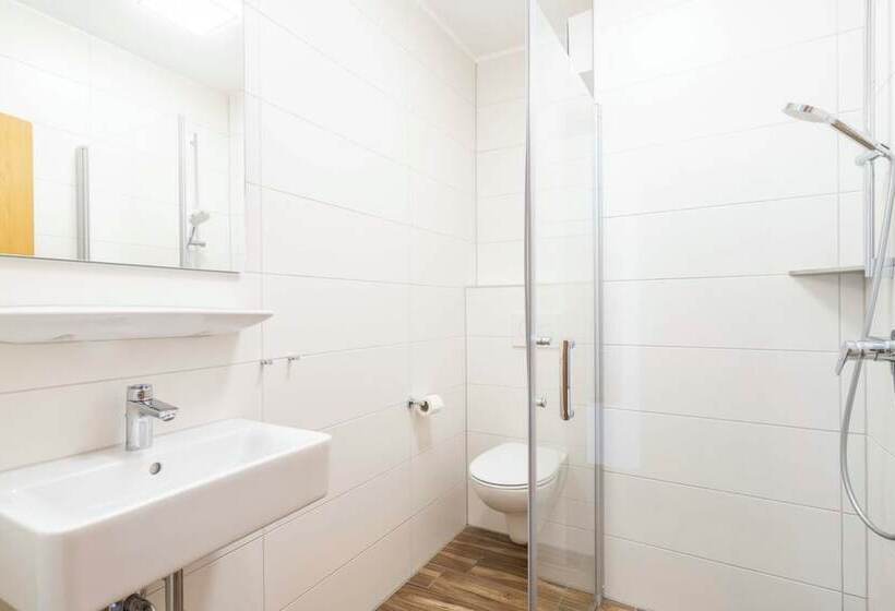 スタンダードルーム, Bamberg Inn