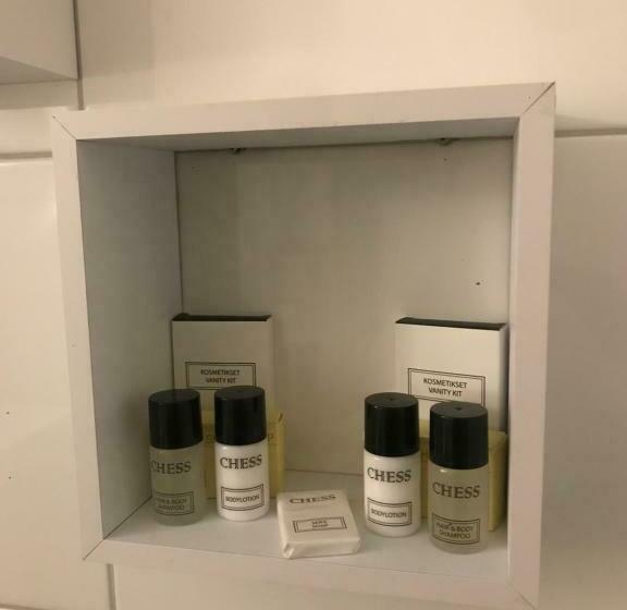 חדר סטנדרט יחיד, Bensons