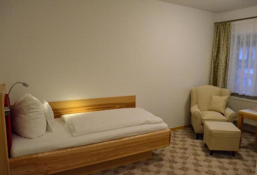 غرفة كومفورت فردية, Der Bäume