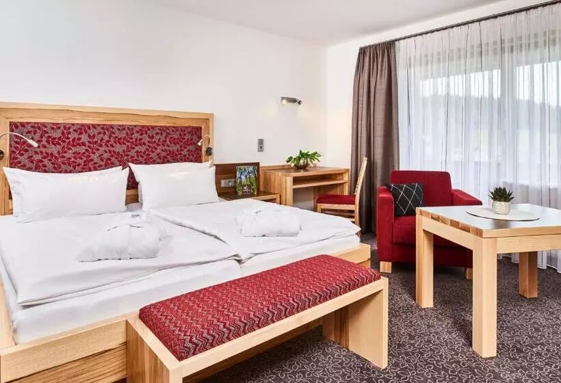 اتاق استاندارد با بالکن, Der Bäume